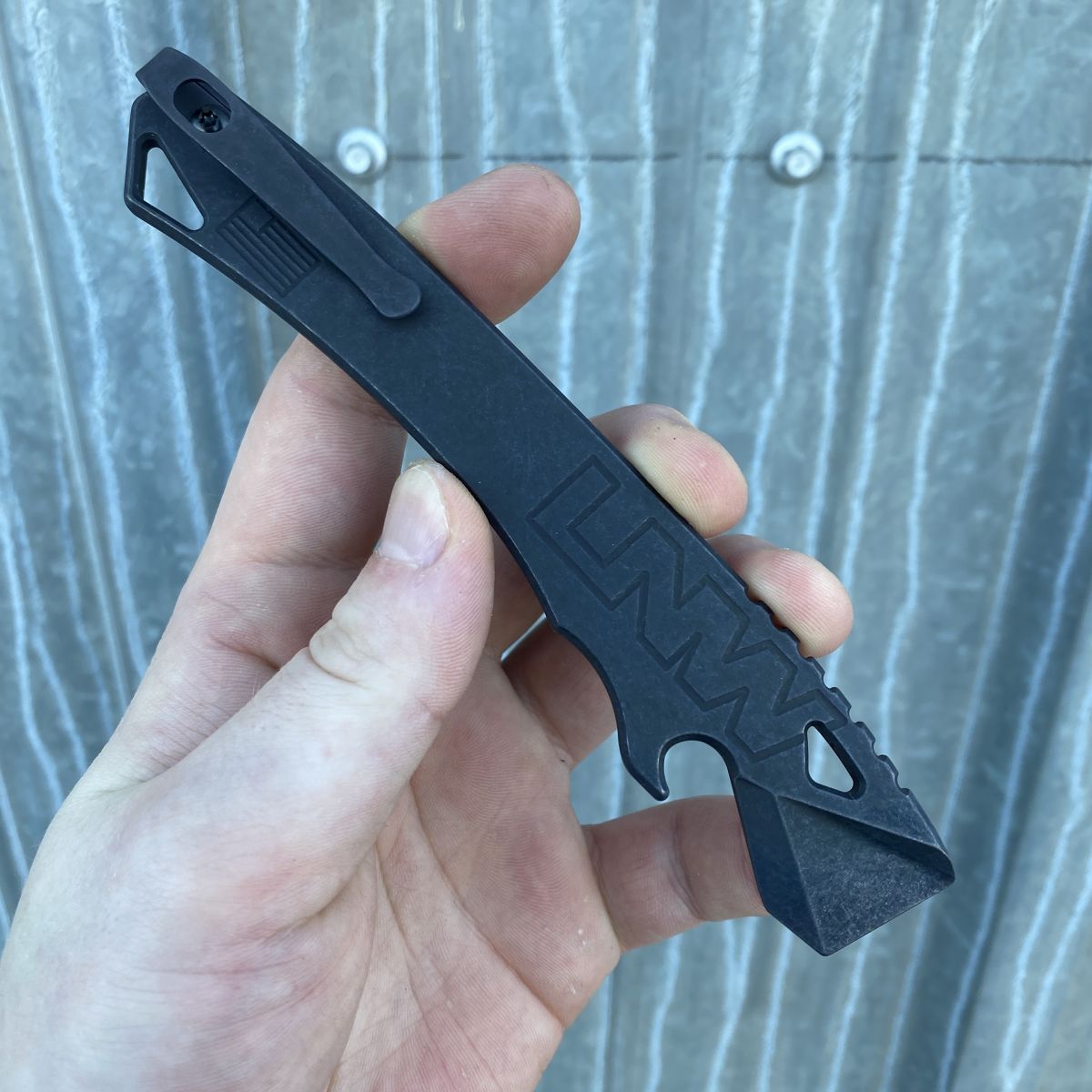 Best Case Scenario XL v1.0 Prybar Pocket Tool Feather Design